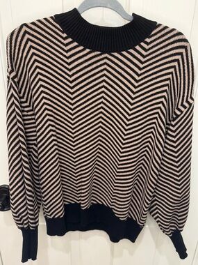 Women's Black and Cream Chevron Knit Sweater